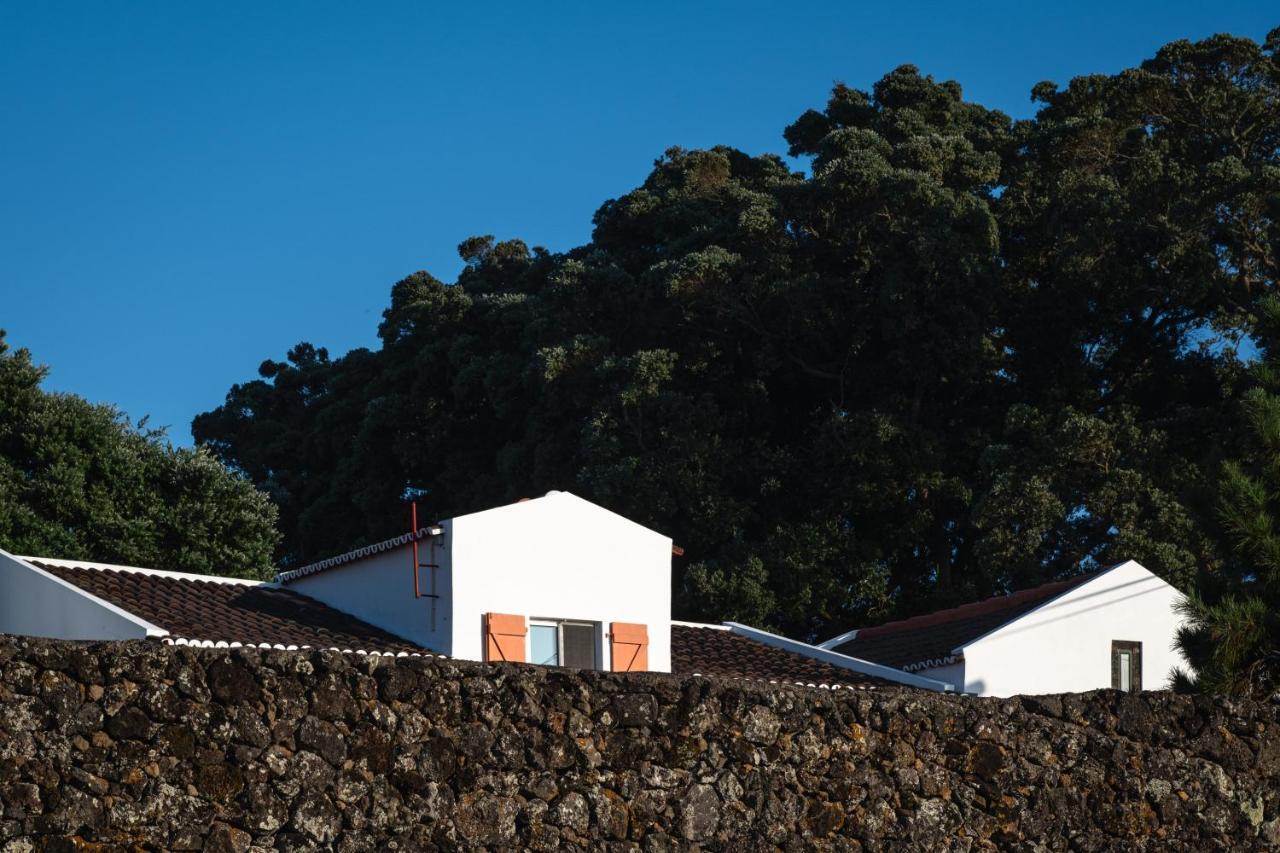 Entre Muros - - Casa Com Jardim E Acesso Direto Ao Mar Vakantieboerderij