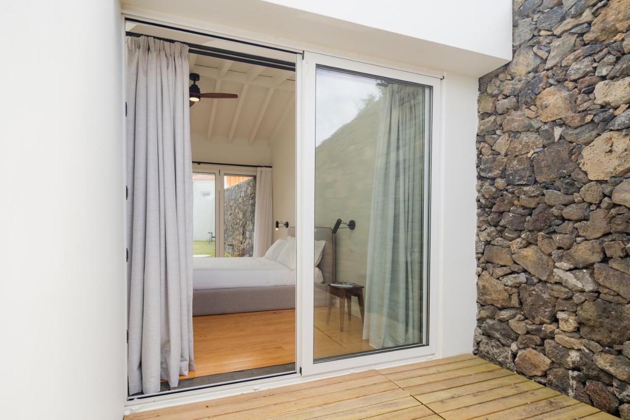 Entre Muros - - Casa Com Jardim E Acesso Direto Ao Mar Vakantieboerderij *